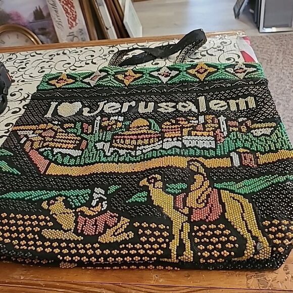 Beaded Tote Bag - Picture 3 of 6